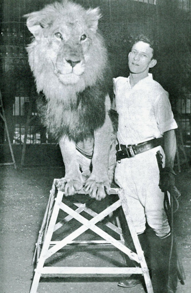 The Circus Blog » Clyde Beatty 1933